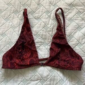 Acacia red python top L